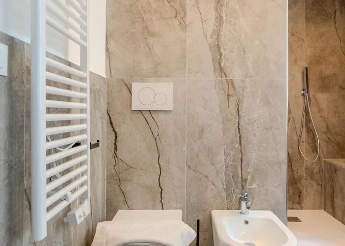 Italianflat - Vandom Duomo 게스트하우스 3*